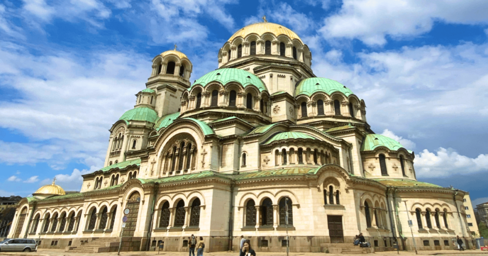 Where's Hot July: Alexandra Nevsky Cathedral in Sofia, Bulgaria. Best things to do and warm. Everything travel. Forever Living Yes.