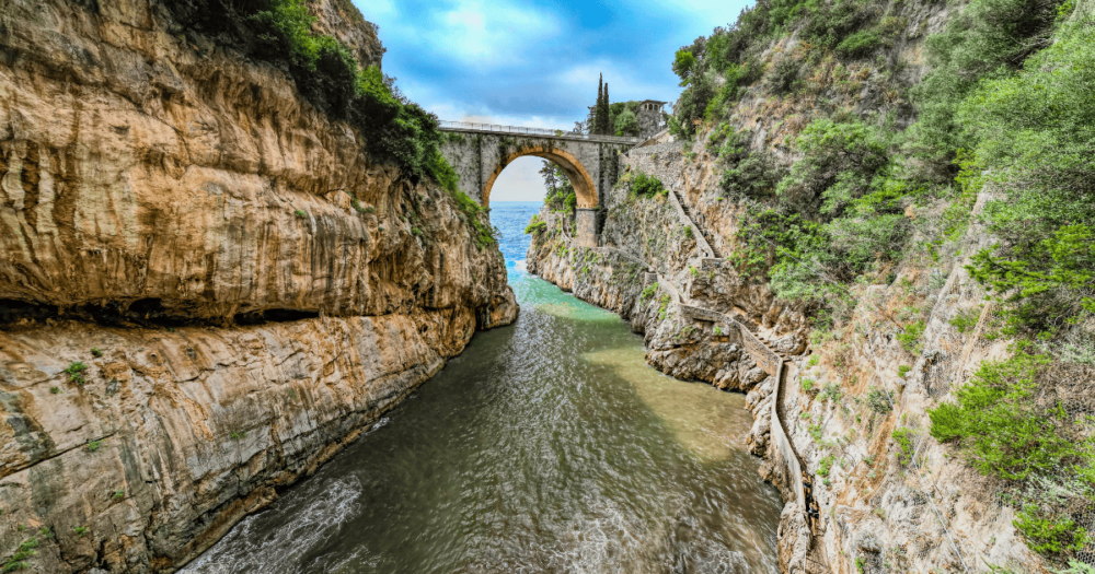 Amalfi Coast in Italy. 13 locations to check out in this European beauty. Everything travel. 