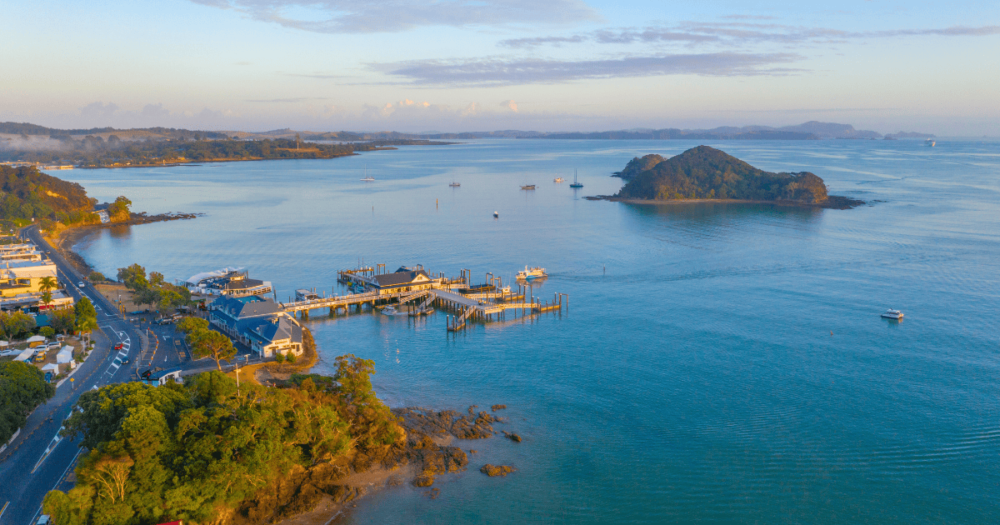 Sunrise view of Paihia Wharf in New Zealand. Oceania. Things to see. Everything travel. Forever Living Yes.